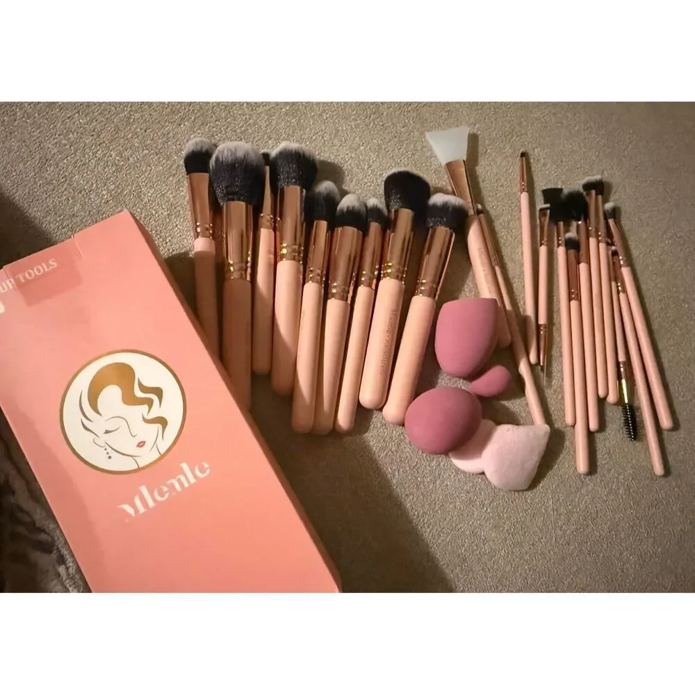 Mlemle 26 Pcs A01-Pink Makeup Brushes Set And 2 Powder Puff 3 Makeup Sponge
